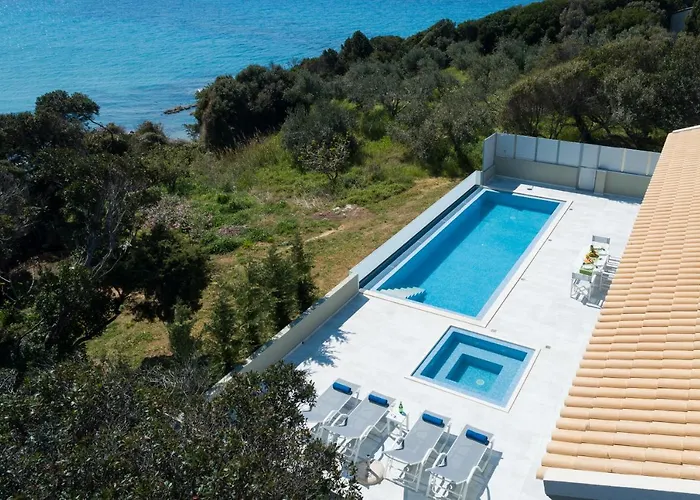 Alonaki Bay *