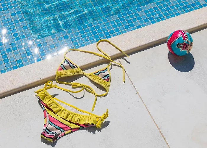 Alonaki Bay * Chalikounas