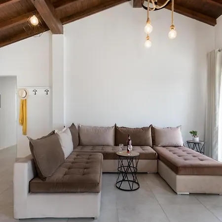 Вилла Alonaki Bay